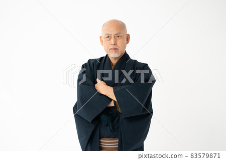 日式服裝老人和服 83579871