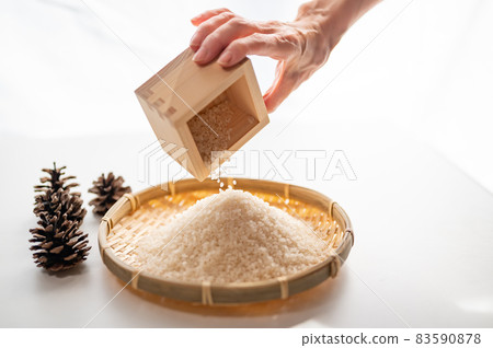 Japanese staple food white rice 83590878