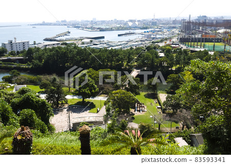 Overlooking Ishibashi Park and the city from Tagayama Park, Kagoshima City 83593341