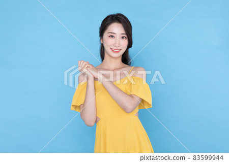 shopping event concept, Asian woman with folded hands shopping event concept, Asian woman with folded hands 83599944
