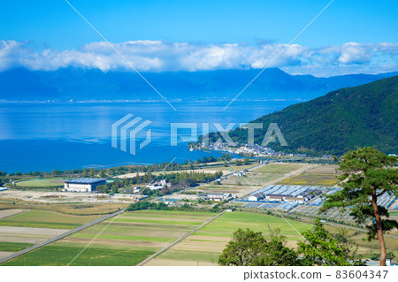 View of the countryside in the direction of Lake Biwa from the summit of Mt. Hachiman 83604347