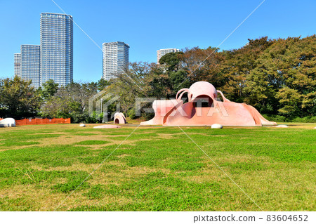 Tatsuminomori Seaside Park (Koto-ku, Tokyo) [2021.10] 83604652