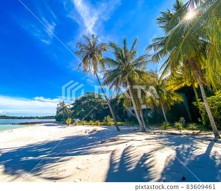 Beautiful tropical island koh Kham, white sand beach with volcanic rocks, near koh Mak, Trat 83609461