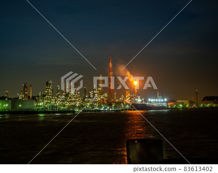 橫濱市磯子工廠夜景 7 橫濱市磯子工廠夜景 7 83613402