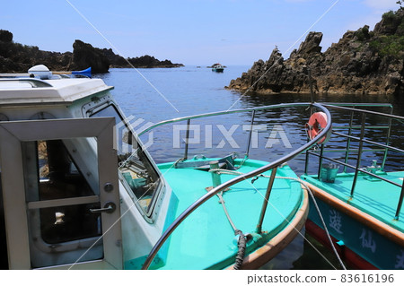 新潟佐渡尖閣灣洋島遊樂園水下透明船 新潟佐渡尖閣灣洋島遊樂園水下透明船 83616196