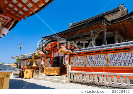 Kyoto City Kiyomizu-dera Landlord Shrine Main Hall 83620462