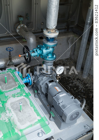 Pump replacement work 83621412