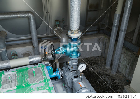 Pump replacement work Pump replacement work 83621414