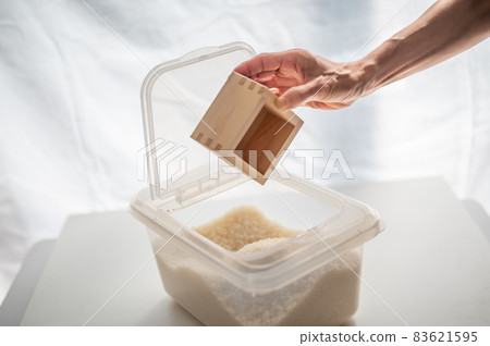 Rice stocker and wooden box 83621595