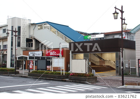 Keihin Tohoku Line / Musashino Line: At the west exit of Minami Urawa Station 83621762