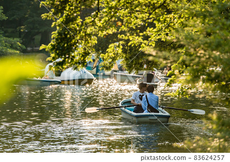 公園度假 83624257