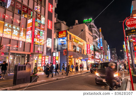 《Saitama Prefecture》 Omiya station square, city night view 《Saitama Prefecture》 Omiya station square, city night view 83628107