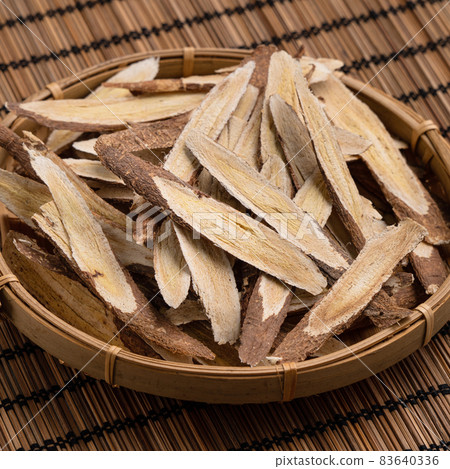 Astragalus root Chinese herbal medicine 83640336
