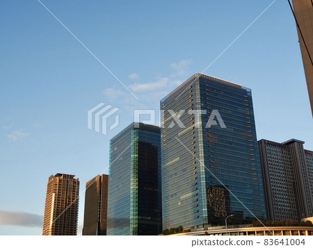 摩天大樓辦公室 83641004