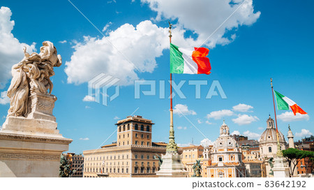 Altar of the Fatherland and Piazza Venezia in Rome, Italy 83642192