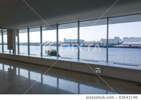 Pedestrian Deck (Yurikamome Tokyo Big Sight Station-Tokyo Big Sight South Exhibition Building) 83643146