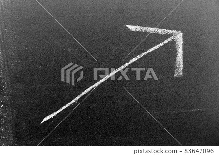 White color chalk hand drawing in shape on black board background (Concept of stock or price increase, up trend of business, economy) White color chalk hand drawing in shape on black board background (Concept of stock or price increase, up trend of business, economy) 83647096