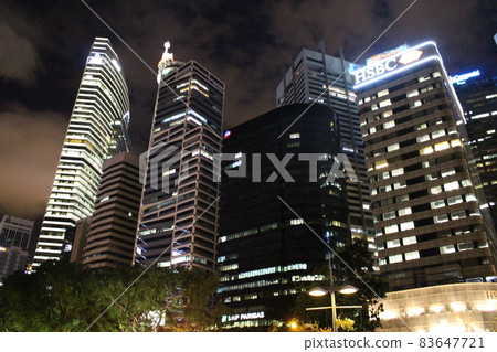 新加坡大廈夜景 83647721