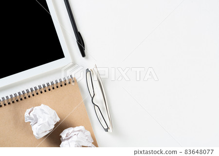 Top view of well organized home office workplace 83648077