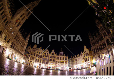 Belgium Brussels Square Grand Place Illuminated Night View Tradition 83652760