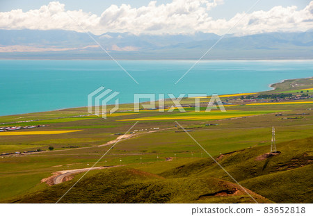 青海湖，青海省，中國，中國最大的鹹水湖 83652818