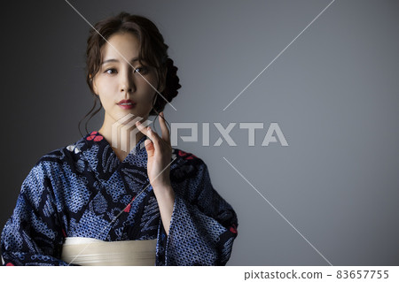 Arimatsu Shibori Yukata Woman 83657755