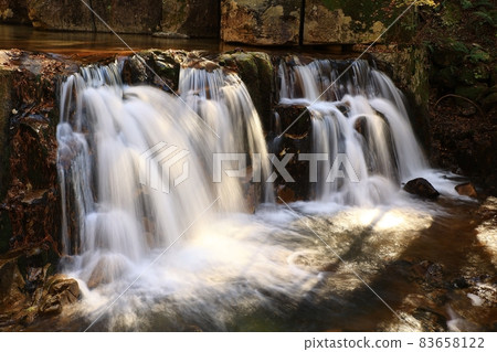 Beautiful, waterfall scenery, autumn scenery, Beautiful, waterfall scenery, autumn scenery, 83658122