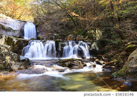Beautiful, waterfall scenery, autumn scenery, Beautiful, waterfall scenery, autumn scenery, 83658146