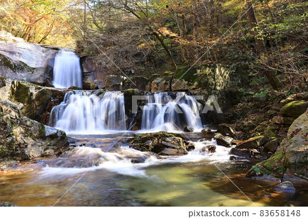 Beautiful, waterfall scenery, autumn scenery, Beautiful, waterfall scenery, autumn scenery, 83658148