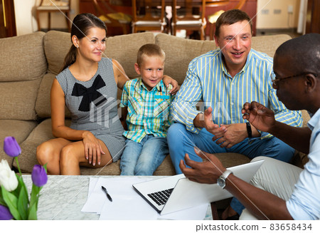 Family meeting financial adviser 83658434