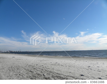 Blue sky of Inagekaigan with beautiful white sand beach 83661886