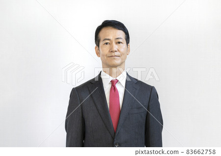 Businessmen in their late 50s Looking at the camera Portrait shooting cooperation "LINK FOREST" Businessmen in their late 50s Looking at the camera Portrait shooting cooperation "LINK FOREST" 83662758