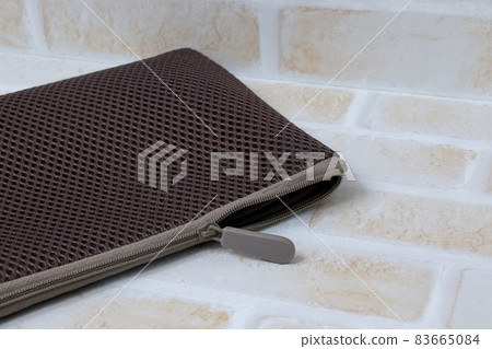 包包、手拿包、包包、拉鍊、夾頭、容器、面料、棉布、日用品 包包、手拿包、包包、拉鍊、夾頭、容器、面料、棉布、日用品 83665084