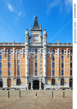 Tour et Taxis, Thurn en Taxis  is a large formerly industrial site, Brussels 83669690