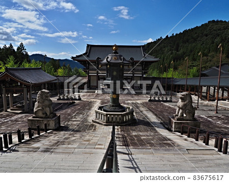 Scenery of Seidaiji Temple of Echizen Daibutsu 83675617