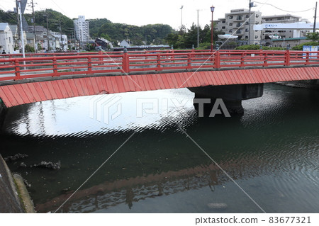 逗子田越川富士見橋 83677321