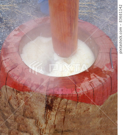 年糕麻糬，只有杵，糯米，元旦，新年飯，年糕 83681142