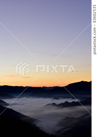 野坂川村的雲海 83682535