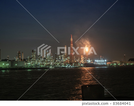 磯子工廠夜景 磯子工廠夜景 83684041