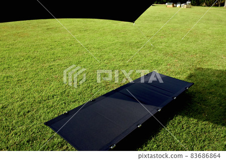 Solo camp image black cot 83686864