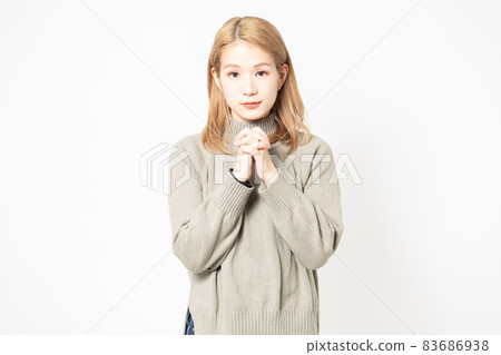 一個穿毛衣的女人要你牽手 一個穿毛衣的女人要你牽手 83686938