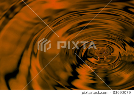 Amber liquid whiskey whiskey water 83693079