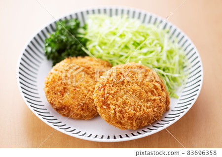 Menchi-katsu croquette, home time, home rice, swallowing, home only Menchi-katsu croquette, home time, home rice, swallowing, home only 83696358