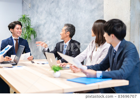 Business person meeting in office 83696707