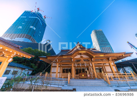日本東京城市景觀、八幡神社(重建)和虎之門/麻布台項目的摩天大樓 日本東京城市景觀、八幡神社(重建)和虎之門/麻布台項目的摩天大樓 83696986
