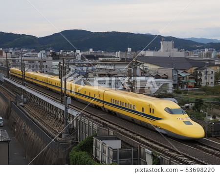 黃色醫生在山shina附近 83698220