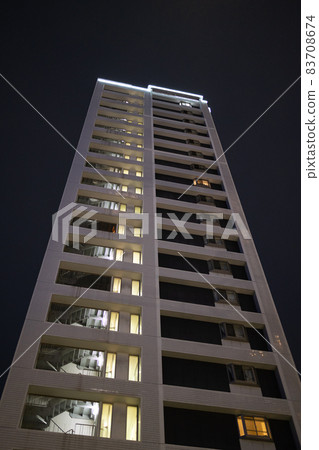 EOS RP. Hiroshima Station Night, Night Noppo Building。 EOS RP. Hiroshima Station Night, Night Noppo Building。 83708674