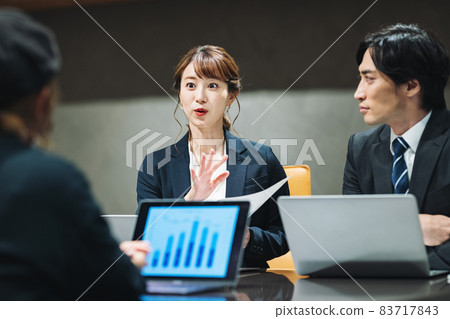 Business person having a meeting in the conference room Photo cooperation: WEEK Shibadaimon (Sun Frontier Fudousan) Business person having a meeting in the conference room Photo cooperation: WEEK Shibadaimon (Sun Frontier Fudousan) 83717843