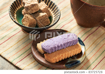 Okinawan sweets brown sugar, Chinsuko Okinawan sweets brown sugar, Chinsuko 83725728