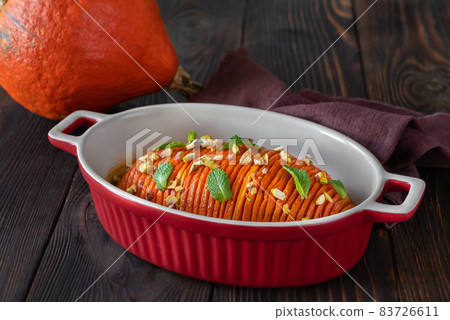Hasselback pumpkin 83726611